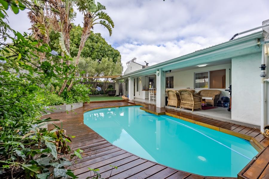 3 Bedroom Property for Sale in Edgemead Western Cape